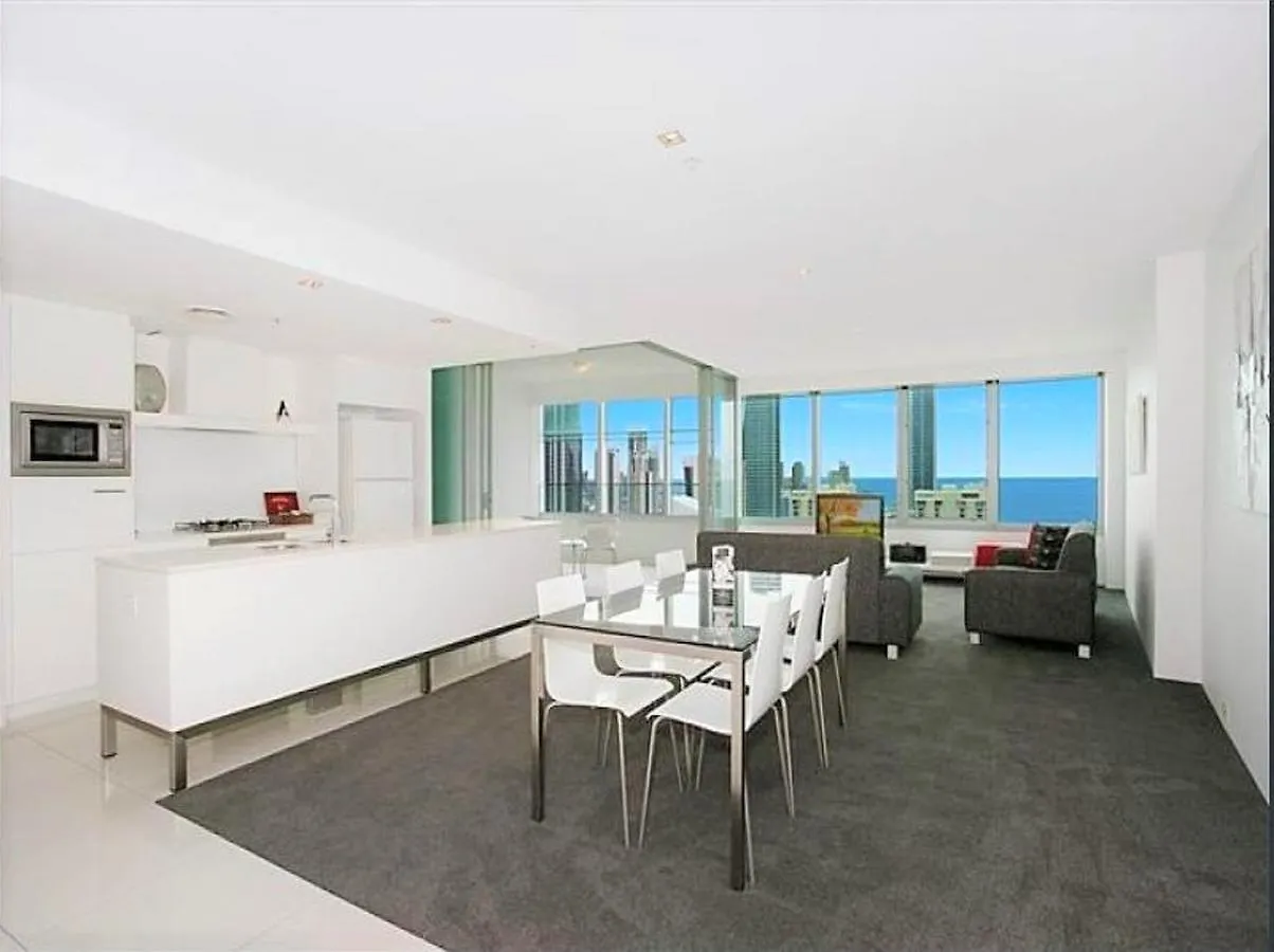 Queensland'S Tallest Resort Hamilton Avenue Surfers Paradise Gold Coast 0*,  Australia