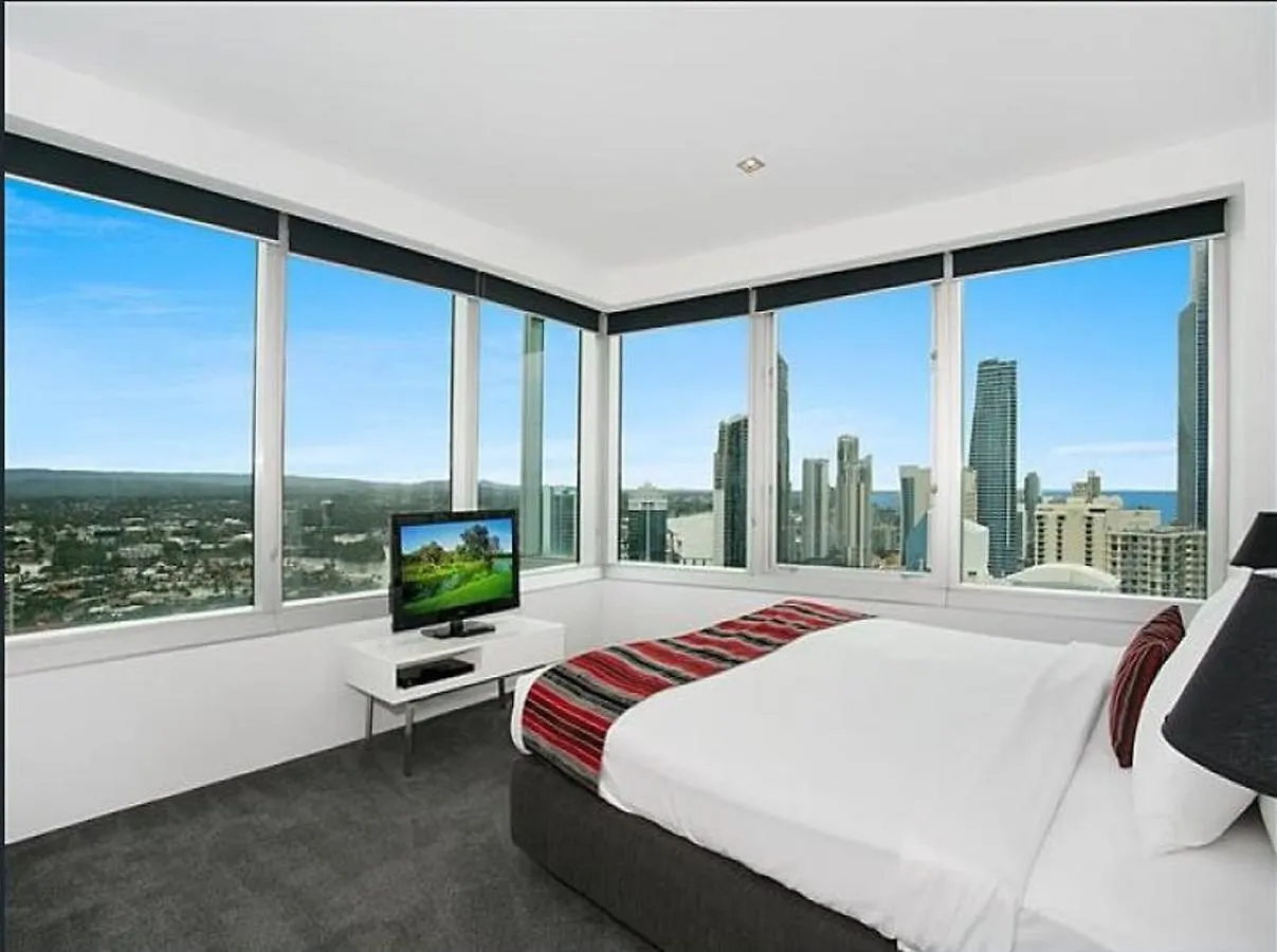Queensland'S Tallest Resort Hamilton Avenue Surfers Paradise Gold Coast Australia