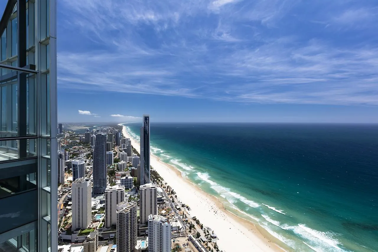 Queensland'S Tallest Resort Hamilton Avenue Surfers Paradise Gold Coast Apartment